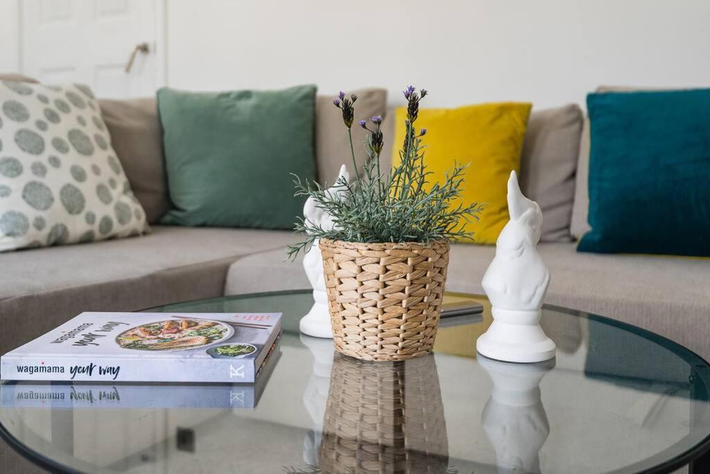 3 Bed Flat Near Chelsea Appartamento